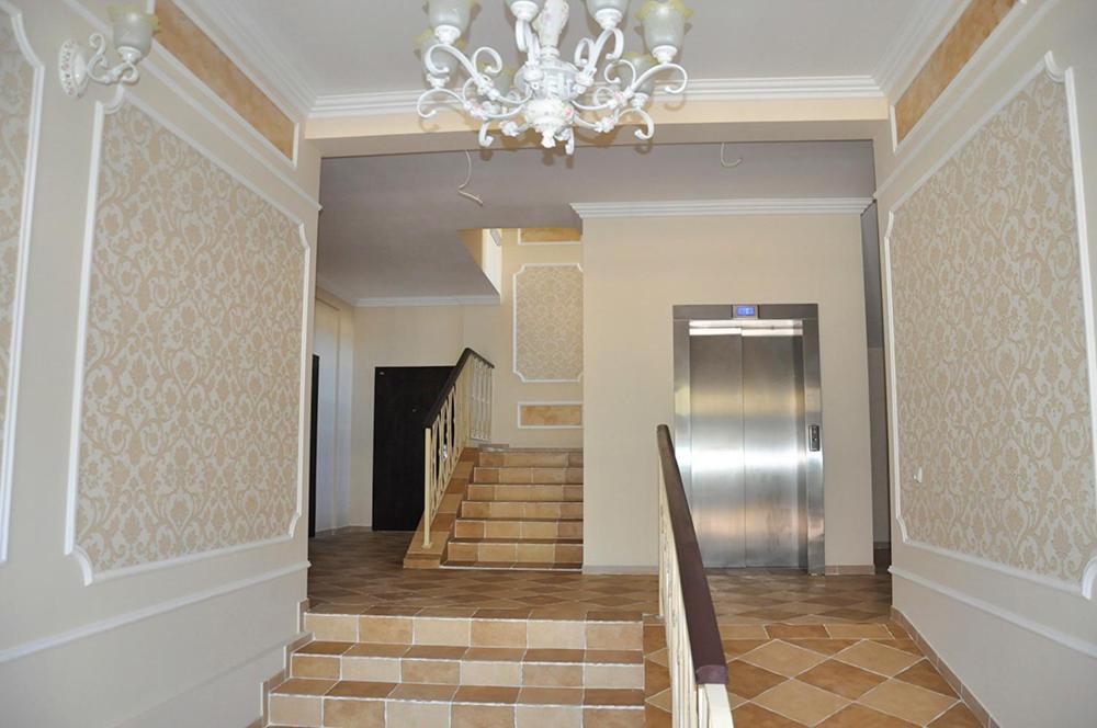 Tiffany Apartment Irpin Esterno foto