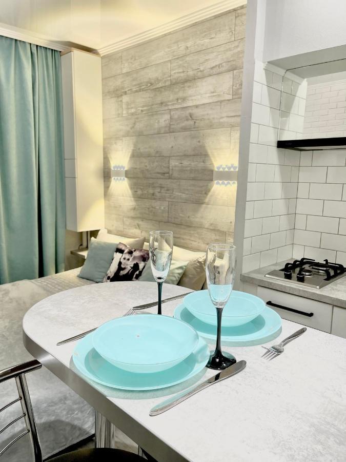 Tiffany Apartment Irpin Esterno foto