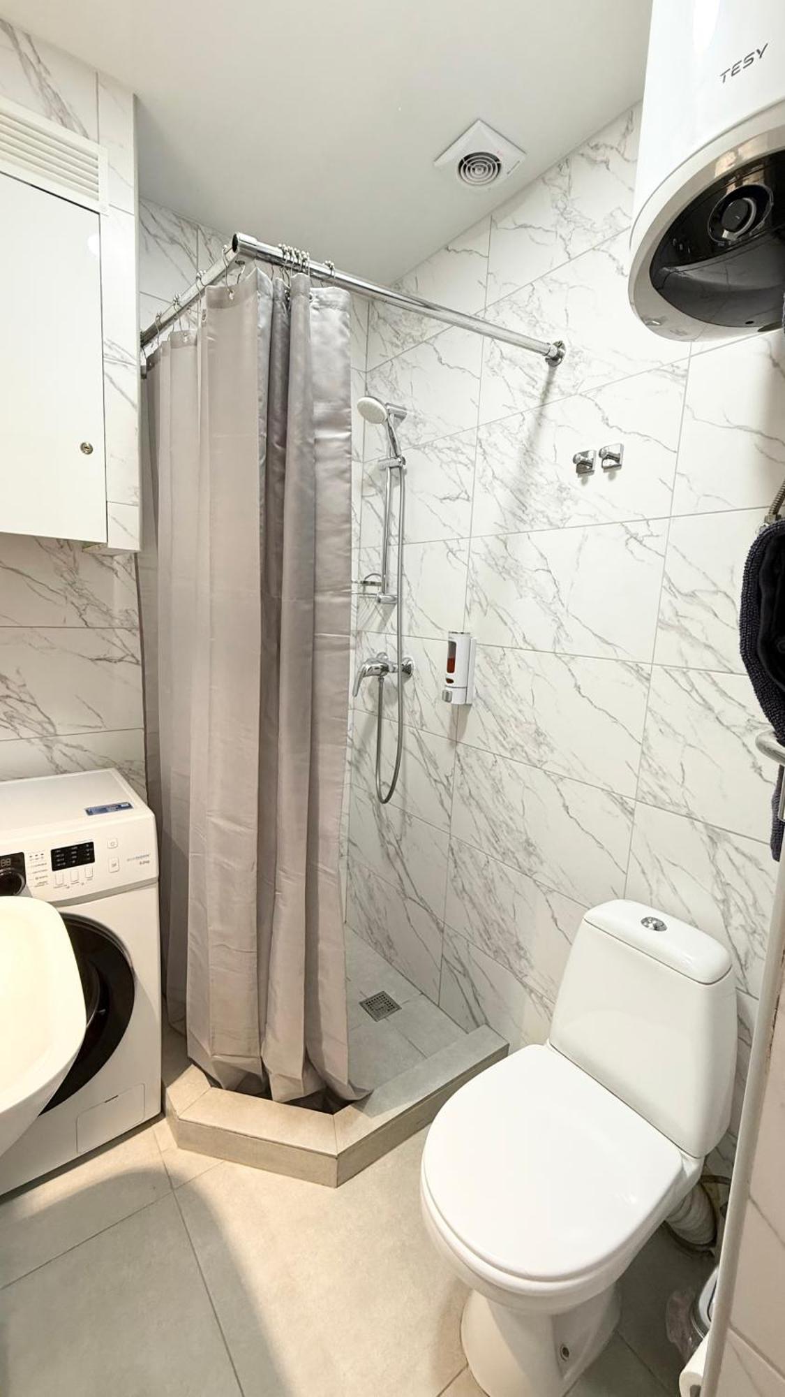 Tiffany Apartment Irpin Esterno foto